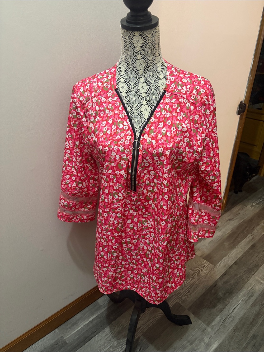 Pink Floral Zipper-Front Tunic Top